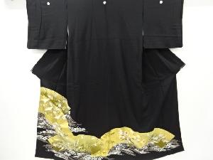 リサイクル　金彩荒波に鶴・草花模様刺繍留袖(比翼付き)